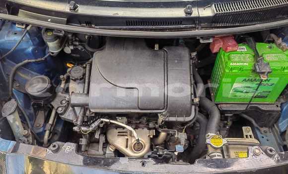 Buy Used Toyota Yaris Blue Car in Quatre Bornes in Plaines Wilhems District Buy Used Toyota Yaris Blue Car in Quatre Bornes in Plaines Wilhems District