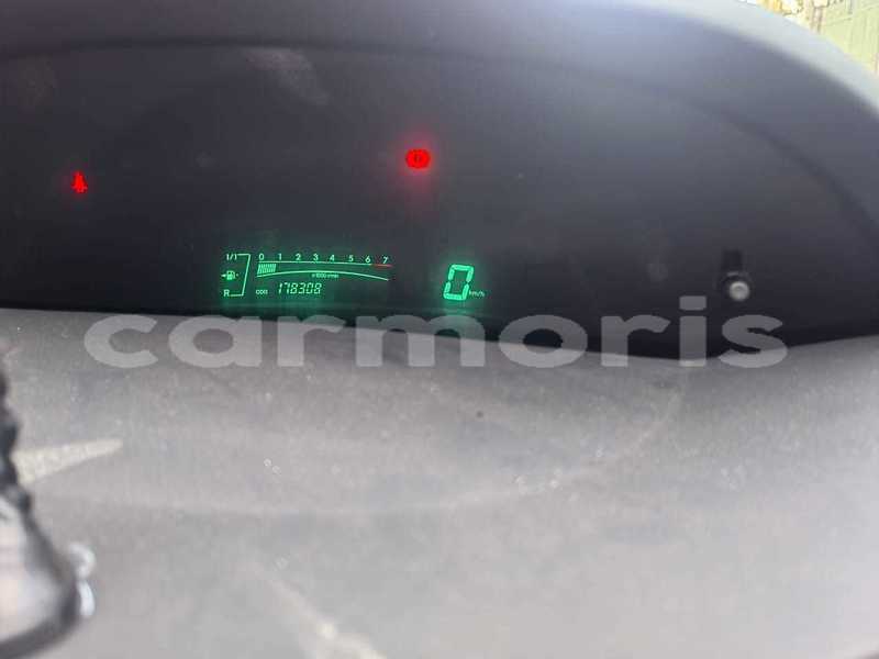 Big with watermark toyota yaris plaines wilhems district quatre bornes 7776