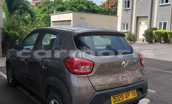 Buy Used Renault KWID Silver Car in Rivière du Rempart in Rivière du Rempart District