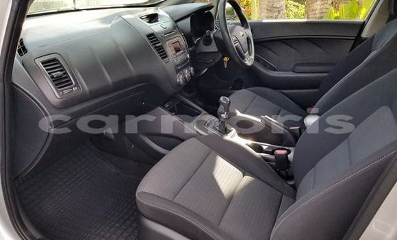 Buy Used Kia Cerato Silver Car in Port Louis in Port Louis District Buy Used Kia Cerato Silver Car in Port Louis in Port Louis District