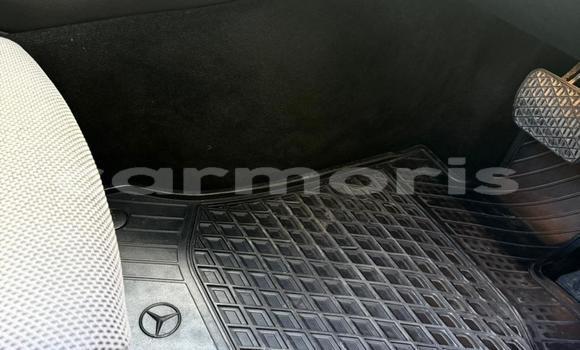 Acheter Occasion Voiture Mercedes-Benz C–Class Gris à Beau Bassin–Rose Hill, Plaines Wilhems District Acheter Occasion Voiture Mercedes-Benz C–Class Gris à Beau Bassin–Rose Hill, Plaines Wilhems District