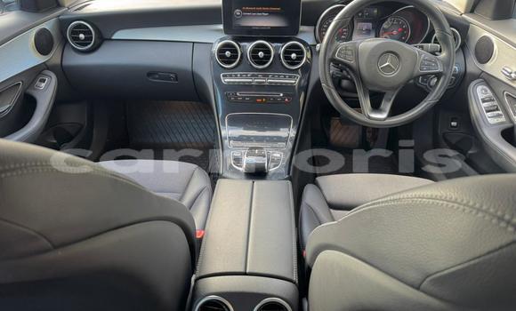 Acheter Occasion Voiture Mercedes-Benz C–Class Gris à Beau Bassin–Rose Hill, Plaines Wilhems District Acheter Occasion Voiture Mercedes-Benz C–Class Gris à Beau Bassin–Rose Hill, Plaines Wilhems District