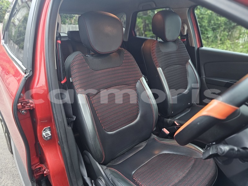 Big with watermark renault 15 plaines wilhems district curepipe 7784