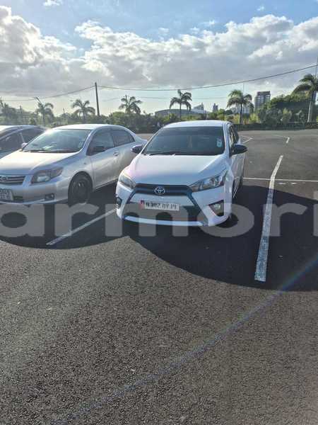 Big with watermark toyota yaris flacq district centre de flacq 7785