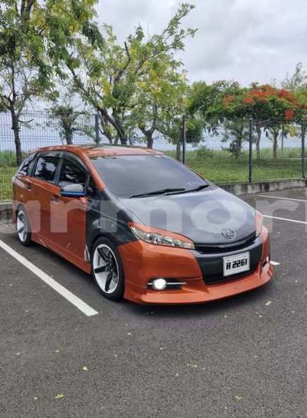 Big with watermark toyota wish black river district albion 7791
