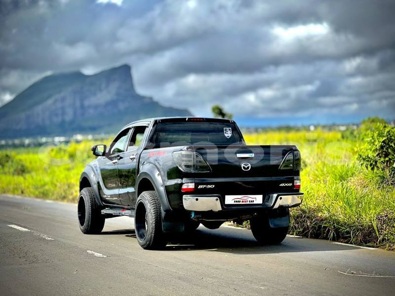 Big with watermark mazda bt 50 pamplempousses notre dame 7797