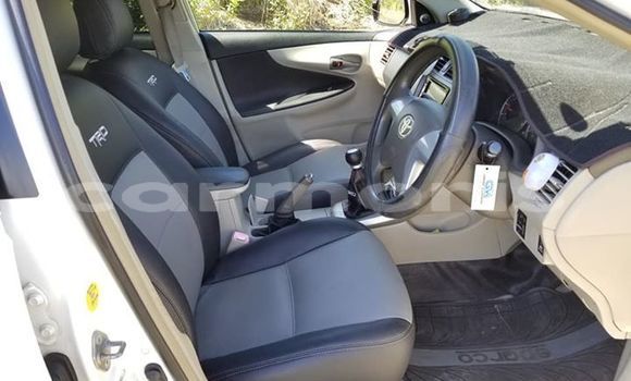 Buy Used Toyota Axio White Car in Port Louis in Port Louis District Buy Used Toyota Axio White Car in Port Louis in Port Louis District