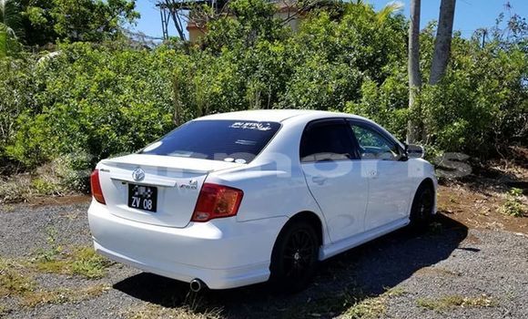 Buy Used Toyota Axio White Car in Port Louis in Port Louis District Buy Used Toyota Axio White Car in Port Louis in Port Louis District