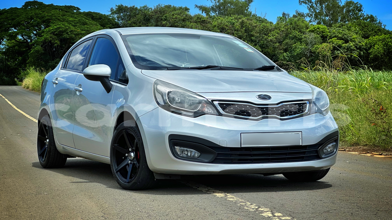 Big with watermark kia rio plaines wilhems district quatre bornes 7822