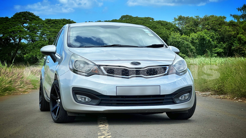 Big with watermark kia rio plaines wilhems district quatre bornes 7822