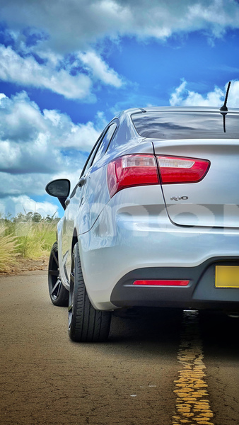 Big with watermark kia rio plaines wilhems district quatre bornes 7822