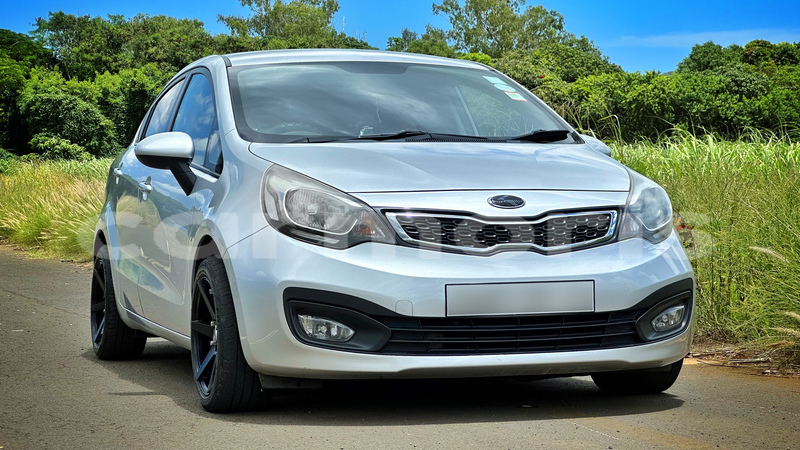 Big with watermark kia rio plaines wilhems district quatre bornes 7822