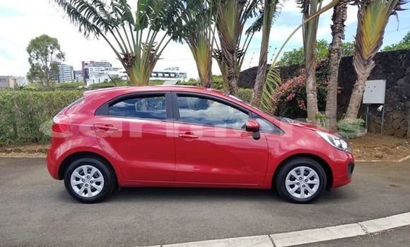 Buy Used Kia Rio Red Car in Port Louis in Port Louis District Buy Used Kia Rio Red Car in Port Louis in Port Louis District