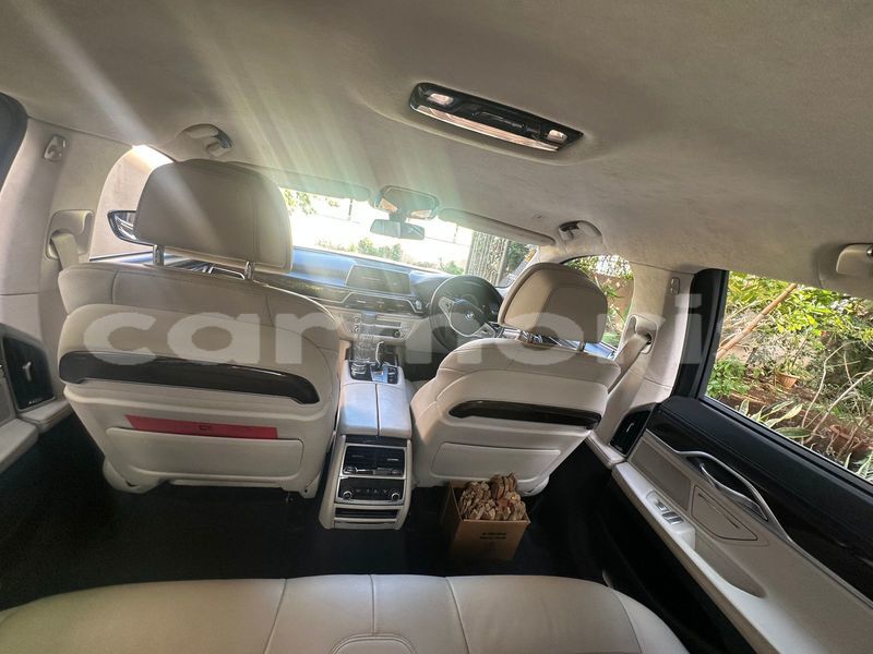 Big with watermark bmw 7 series rodrigues coromandel graviers 7826