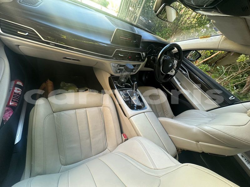 Big with watermark bmw 7 series rodrigues coromandel graviers 7826