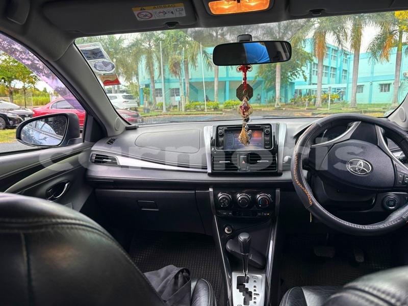 Big with watermark toyota yaris pamplempousses congomah 7827