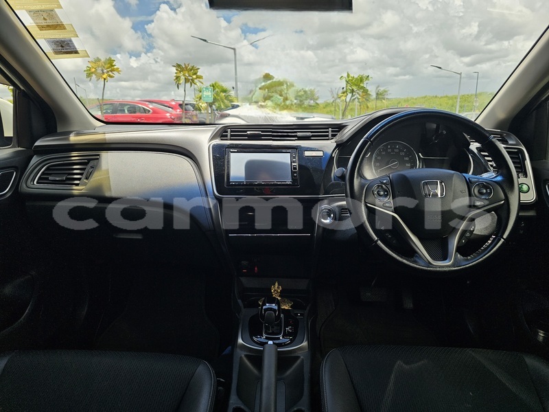 Big with watermark honda grace flacq district centre de flacq 7838