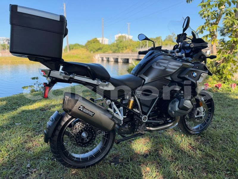 Big with watermark bmw gs riviere du rempart district amitie gokhoola 7840