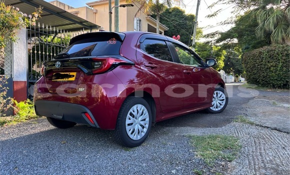 Buy Used Toyota Yaris Red Car in Beau Bassin–Rose Hill in Plaines Wilhems District Buy Used Toyota Yaris Red Car in Beau Bassin–Rose Hill in Plaines Wilhems District