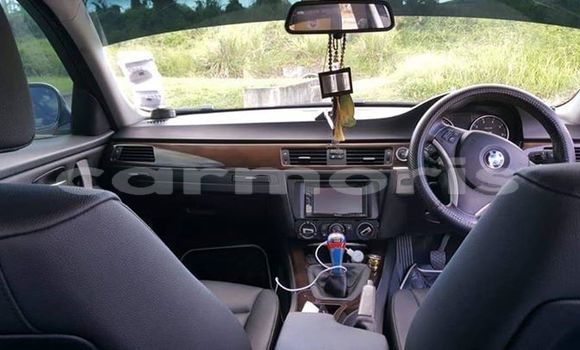 Buy Used BMW 3–Series White Car in Port Louis in Port Louis District Buy Used BMW 3–Series White Car in Port Louis in Port Louis District