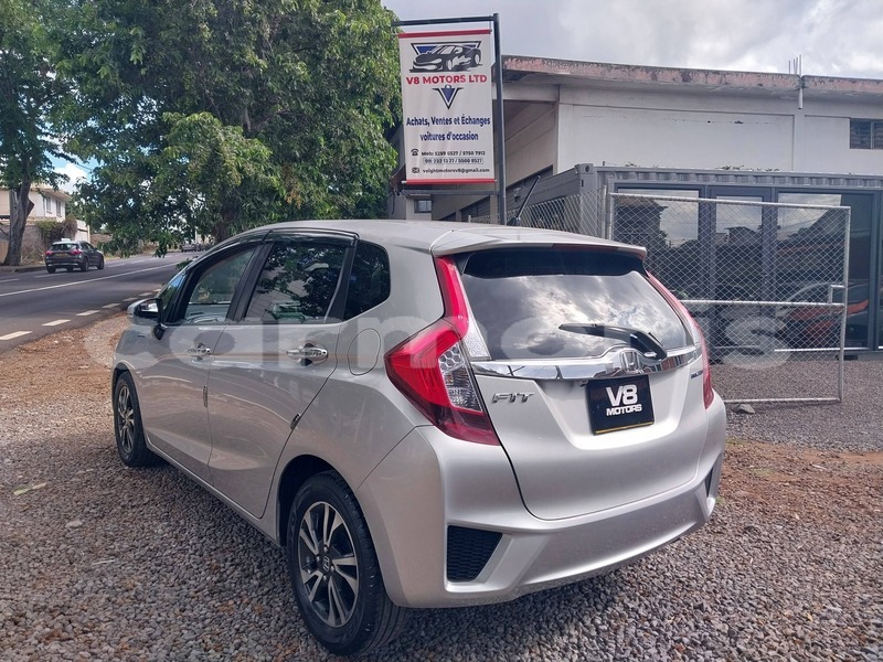 Big with watermark honda fit rodrigues baie malgache 7853