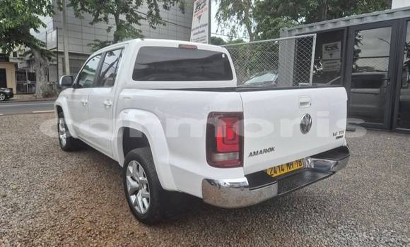 Buy Used Volkswagen Amarok White Car in Arsenal in Pamplemousses District Buy Used Volkswagen Amarok White Car in Arsenal in Pamplemousses District