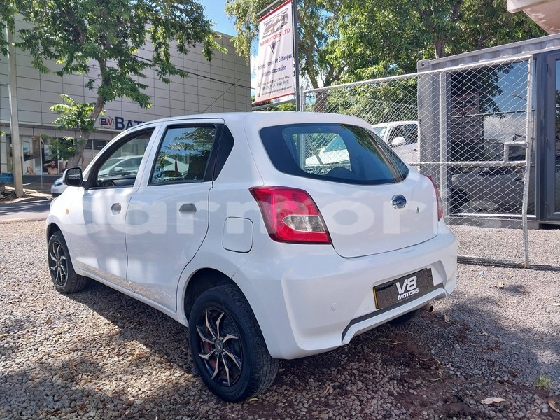 Big with watermark nissan datsun flacq bel air 7858