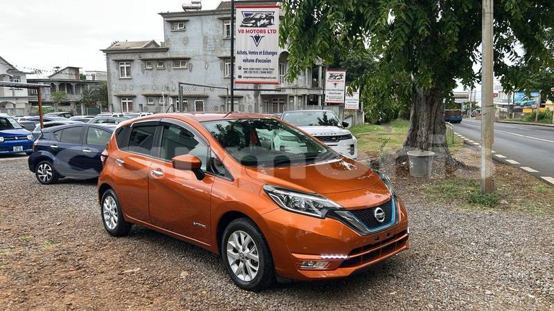 Big with watermark nissan note riviere du rempart district anse la raie 7861