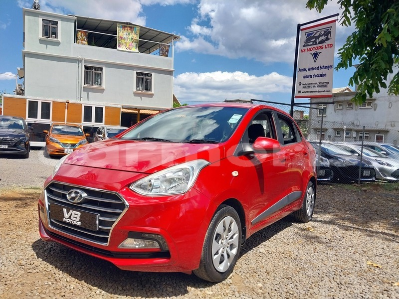 Big with watermark hyundai eon riviere du rempart district amaury 7862