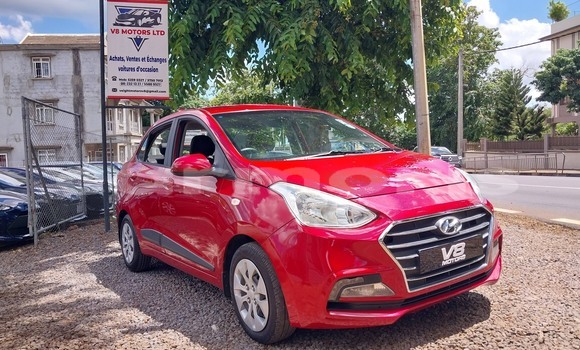 Buy Used Hyundai EON Red Car in Amaury in Rivière du Rempart District Buy Used Hyundai EON Red Car in Amaury in Rivière du Rempart District