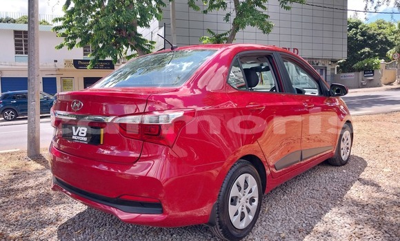 Buy Used Hyundai EON Red Car in Amaury in Rivière du Rempart District Buy Used Hyundai EON Red Car in Amaury in Rivière du Rempart District