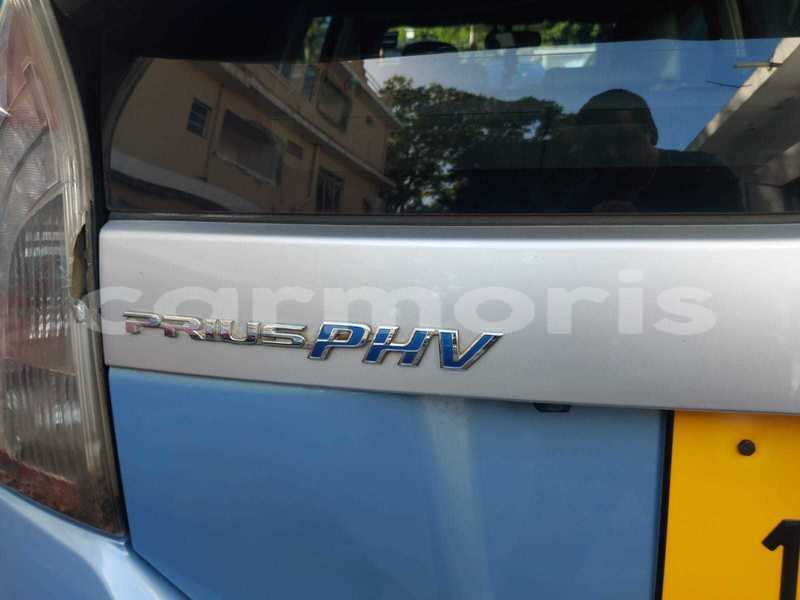 Big with watermark toyota prius riviere du rempart district amaury 7873