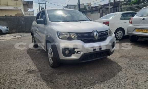 Buy Used Renault KWID White Car in Anse La Raie in Rivière du Rempart District Buy Used Renault KWID White Car in Anse La Raie in Rivière du Rempart District
