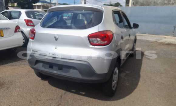 Buy Used Renault KWID White Car in Anse La Raie in Rivière du Rempart District Buy Used Renault KWID White Car in Anse La Raie in Rivière du Rempart District