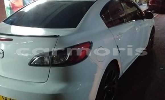 Buy Used Mazda 3 White Car in Port Louis in Port Louis District Buy Used Mazda 3 White Car in Port Louis in Port Louis District
