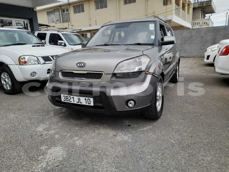 Big with watermark kia soul black river district albion 7883