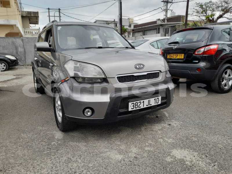 Big with watermark kia soul black river district albion 7883