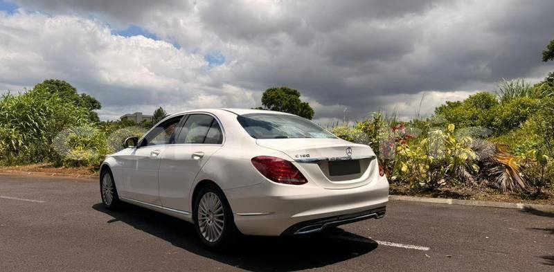 Big with watermark mercedes benz c class riviere du rempart district amaury 7885