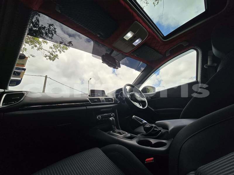 Big with watermark mazda 3 pamplemousses district baie du tombeau 7894