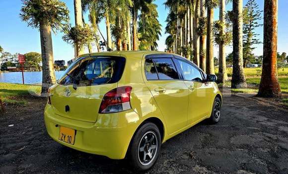 Buy Used Toyota Vitz Other Car in Baie Malgache in Rodrigues Buy Used Toyota Vitz Other Car in Baie Malgache in Rodrigues