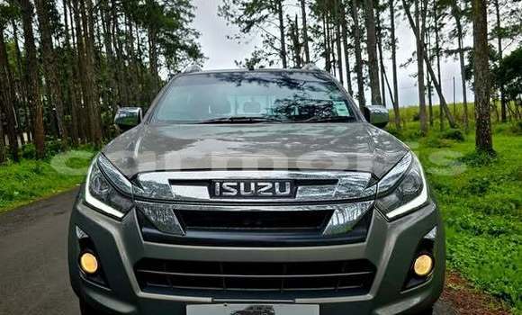 Buy Used Isuzu D–MAX Other Car in Baie Malgache in Rodrigues