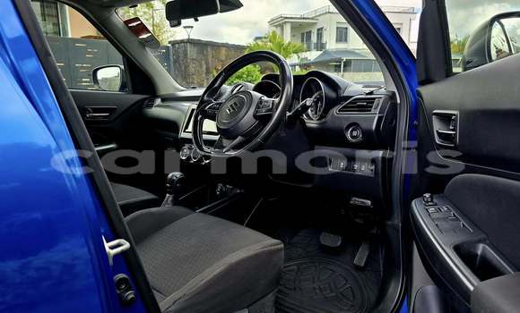 Buy Used Suzuki Swift Blue Car in Anse La Raie in Rivière du Rempart District Buy Used Suzuki Swift Blue Car in Anse La Raie in Rivière du Rempart District