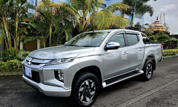 Buy Used Mitsubishi Triton Other Car in Arsenal in Pamplemousses District Buy Used Mitsubishi Triton Other Car in Arsenal in Pamplemousses District