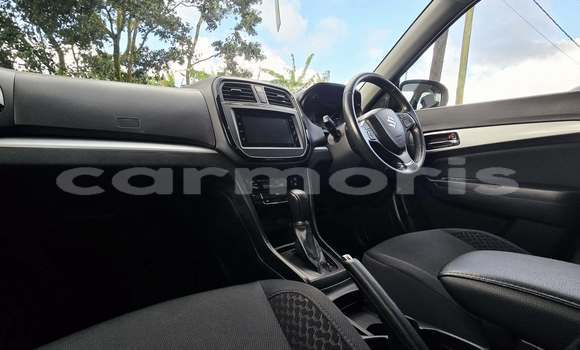 Buy Used Suzuki Baleno White Car in Baie du Cap in Savanne District Buy Used Suzuki Baleno White Car in Baie du Cap in Savanne District