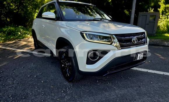 Buy Used Toyota Urban Cruiser White Car in Baie Malgache in Rodrigues