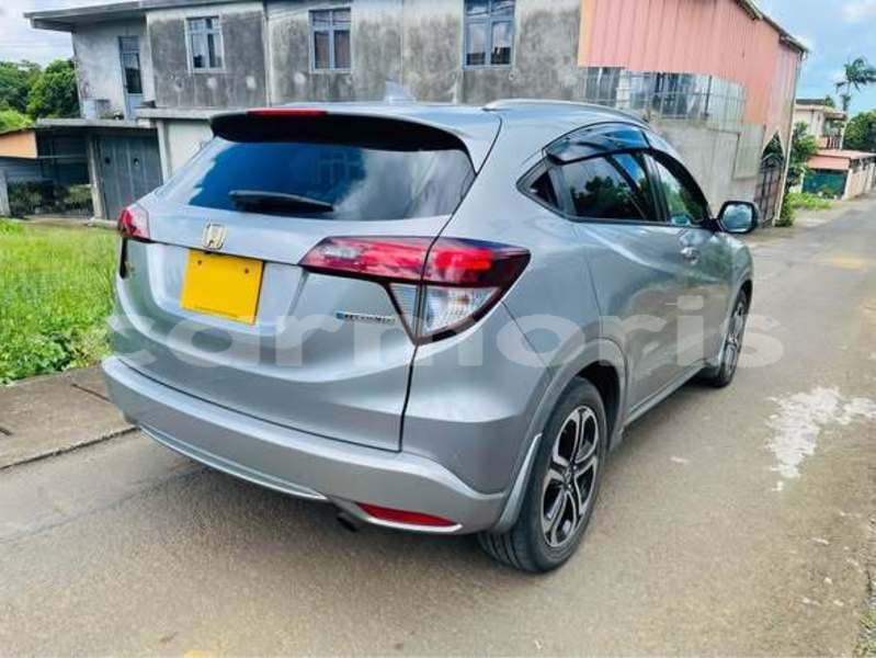 Big with watermark honda vezel black river district albion 7922