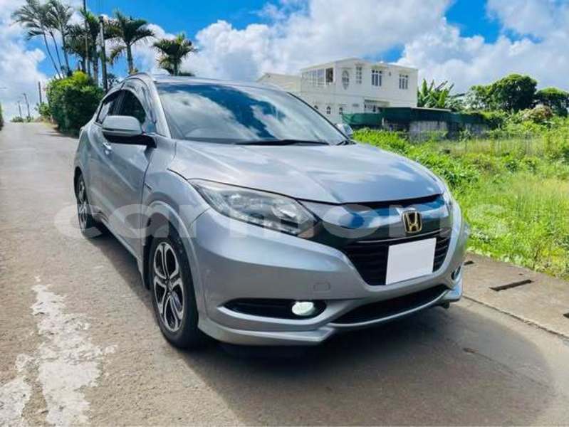 Big with watermark honda vezel black river district albion 7922