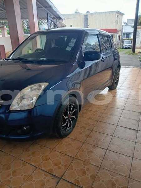 Big with watermark toyota altis riviere du rempart district anse la raie 7925