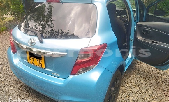Buy Used Toyota Vitz Blue Car in Sebastopol in Flacq Buy Used Toyota Vitz Blue Car in Sebastopol in Flacq