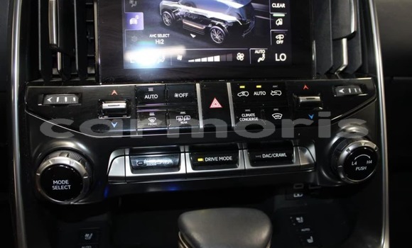 Buy Used Lexus LX White Car in Centre de Flacq in Flacq District Buy Used Lexus LX White Car in Centre de Flacq in Flacq District